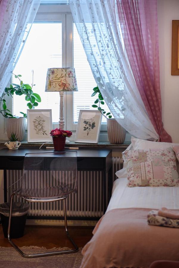 Homade B&B, Gamla Stan นอเชอร์ปิง ภายนอก รูปภาพ