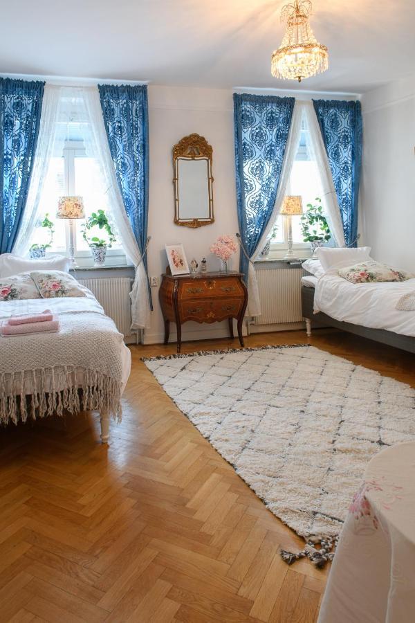Homade B&B, Gamla Stan นอเชอร์ปิง ภายนอก รูปภาพ