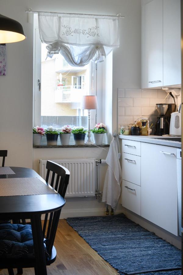 Homade B&B, Gamla Stan นอเชอร์ปิง ภายนอก รูปภาพ