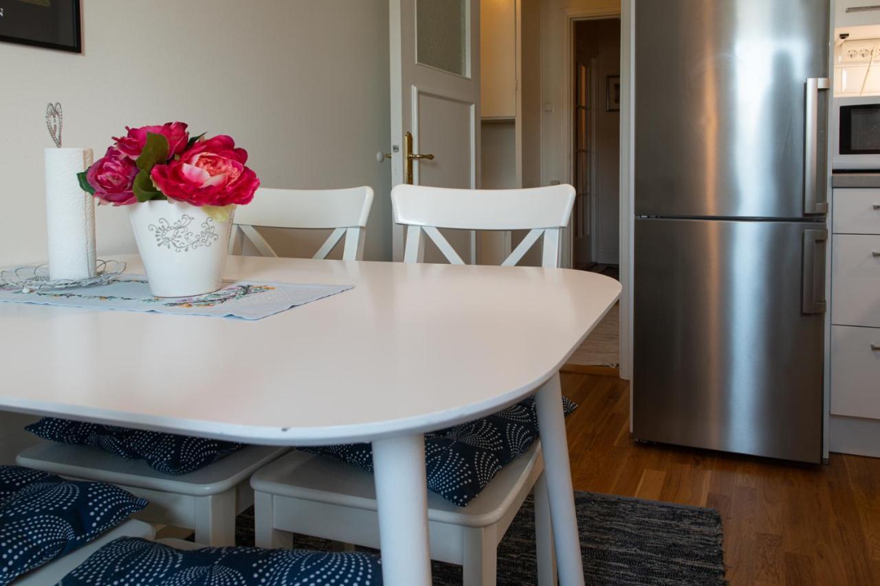 Homade B&B, Gamla Stan นอเชอร์ปิง ภายนอก รูปภาพ