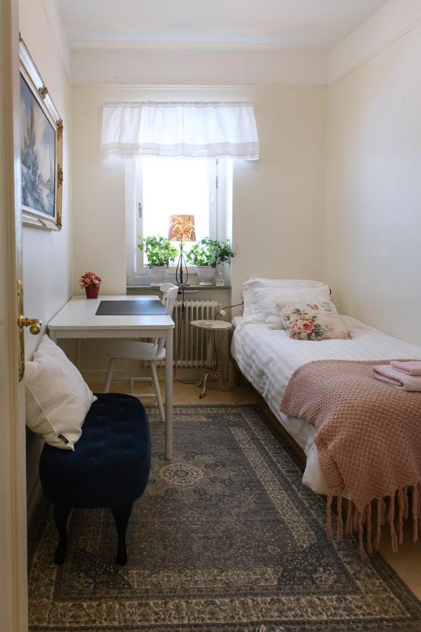 Homade B&B, Gamla Stan นอเชอร์ปิง ภายนอก รูปภาพ